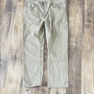 Men’s Levi 541 34/30 khaki pants